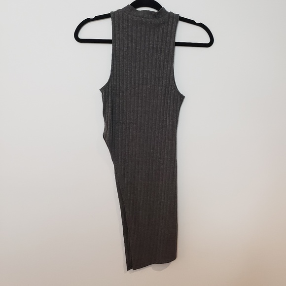 Express Mock Neck Asymmetrical Ribbed Top - Picture 6 of 11